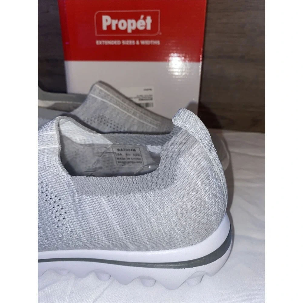 NIB Propet Travelactiv Stretch Womens Slip‎ On Sneakers, sz 8.5 Xtra Wide